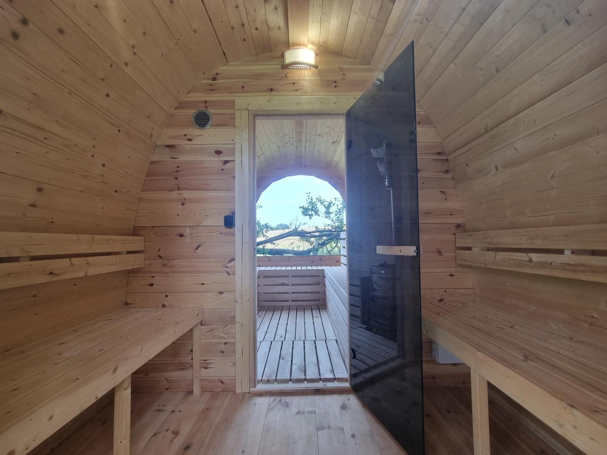 Loft Apartment Mit Grosser Badewanne B Mugeln Exterior foto
